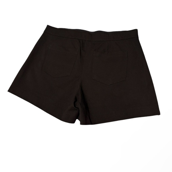 NWT SPANX On-the-Go Shorts, 4" - Picture 4 of 7